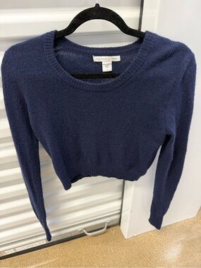 Scoopneck Navy Crop Cashmere Sweater - Women's Crew Pullover